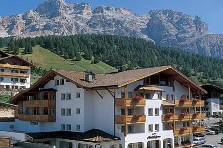 Hotel Falzares San Cassiano  Exteriér fotografie
