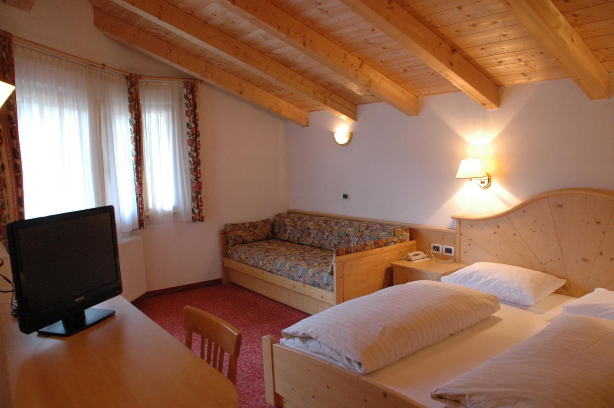 Hotel Falzares San Cassiano  Exteriér fotografie