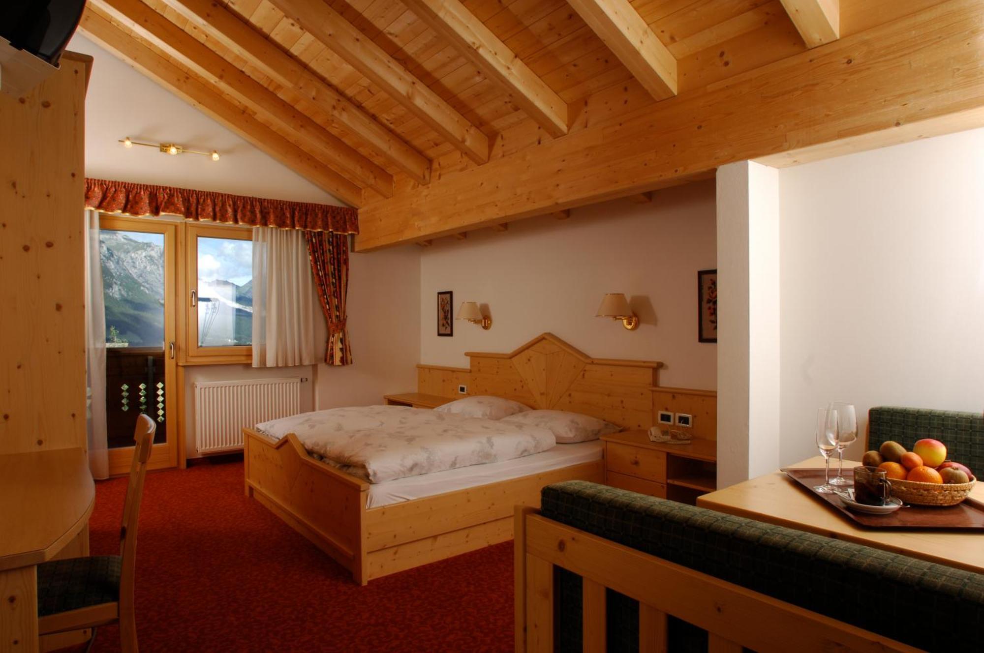 Hotel Falzares San Cassiano  Exteriér fotografie